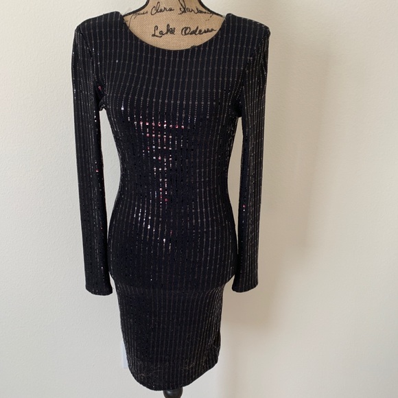 Midi length sequined dress! Great stretch. - Picture 2 of 7